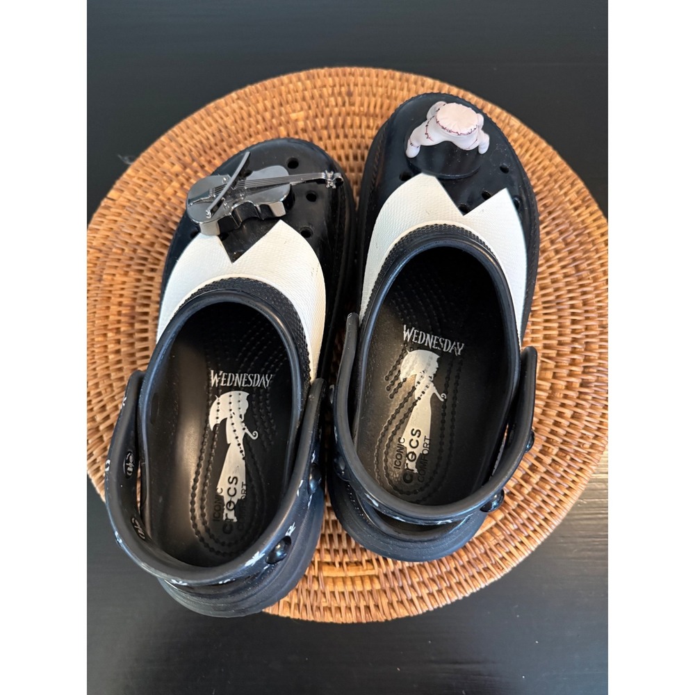 Crocs Stomp Clog Wednesday Addams Black White Platform Studded Jibbitz Charms - Picture 4 of 10